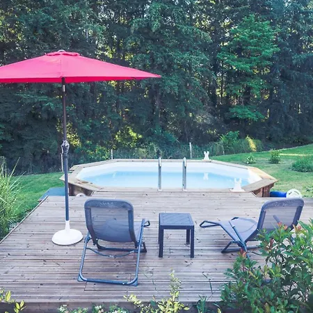 Holiday In With Swimming Pool Ferienhaus *